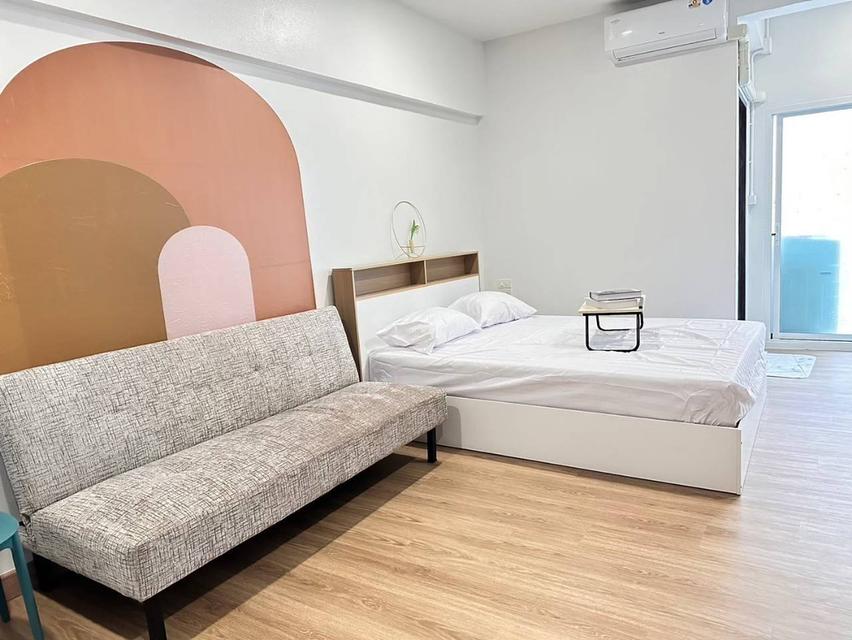 🛋️ คอนโดให้เช่า เข้าอยู่ได้ทันที ให้เช่าคอนโดมิเนียม 1 ห้องนอน  1 ห้องน้ำ 6,500 บาท/เดือน รวมค่าส่วนกลางแล้วนะ 2