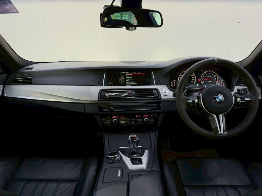BMW M5 F10 LCI V8 💰 ราคาพิเศษเพียง 1,590,000 บาท เท่านั้น! 🔥 รูปย่อยที่ 4