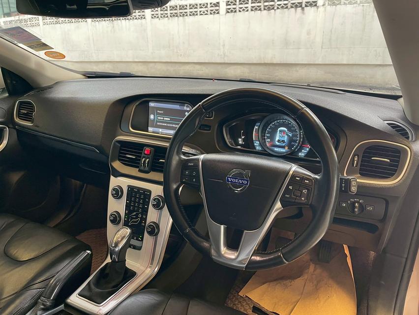 รหัสรถ PJP5340 2014 VOLVO V40 T5 S 8