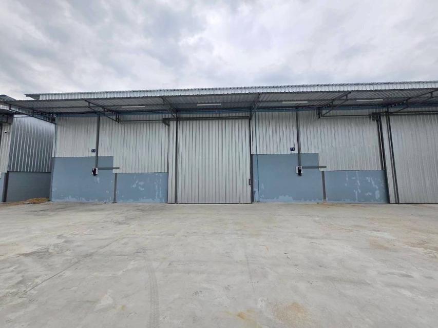 ให้เช่า โกดัง โรงงาน คลังสินค้า โครงการดีเจริญ 3 แถวเลียบคลองบางน้ำจืด ขนาดเริ่มต้น 112 ตร.ม. ถึง 1,500 ตร.ม. ถนนพระราม2 กม.25 11