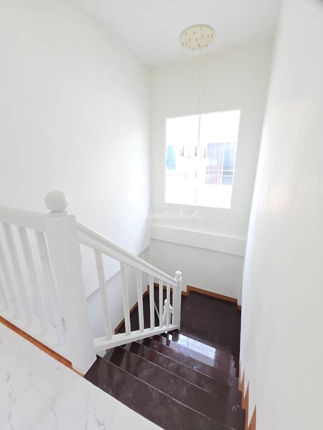 หมู่บ้านบุรีรมย์ เลียบคลองสอง 23 12