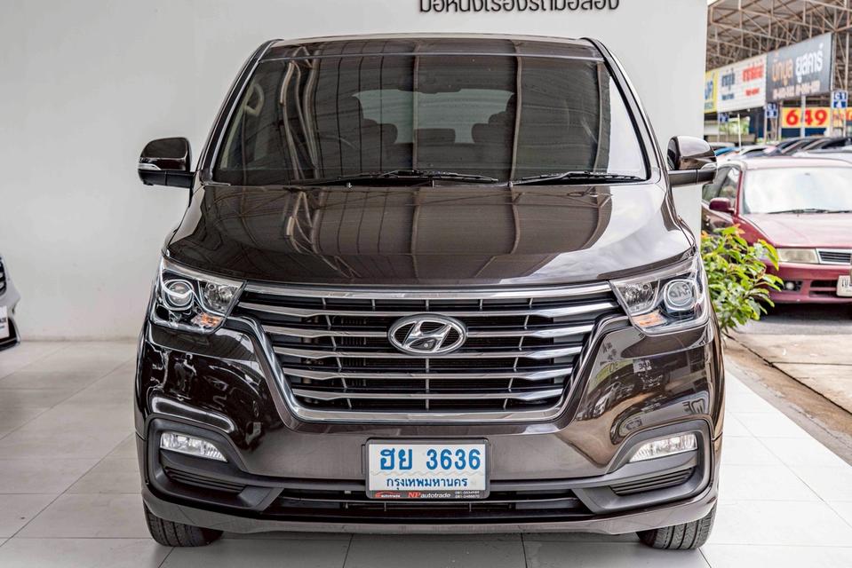 รหัสรถ NP3636 HYUNDAI H-1 2.5 DELUXE 2020