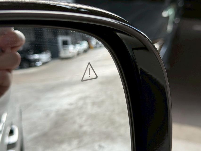 Hyundai Staria 2.2 Premium Sunroof ปี 2023 รุ่นท็อปสุด 18