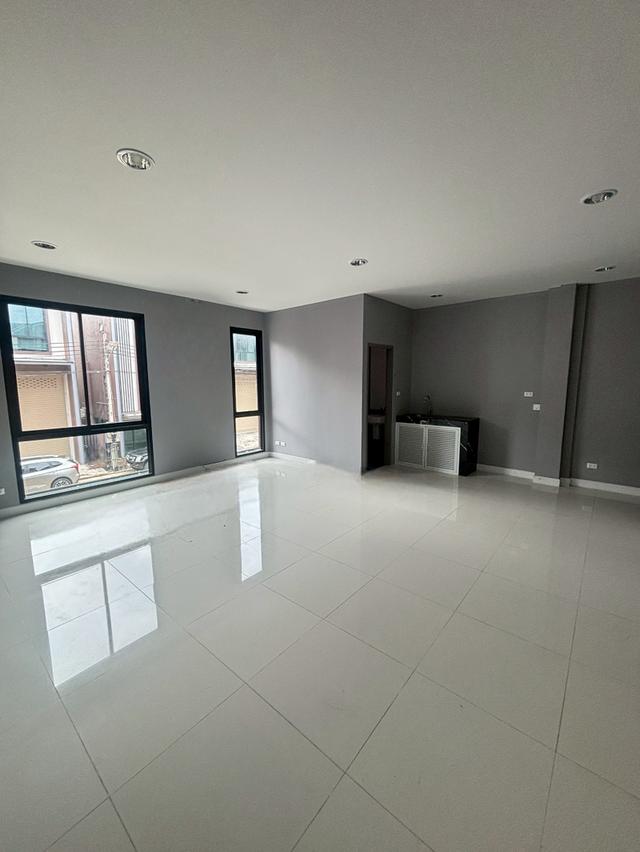 โฮมออฟฟิศ Warehouse ไชน่าทาวน์ ศาลายา 5