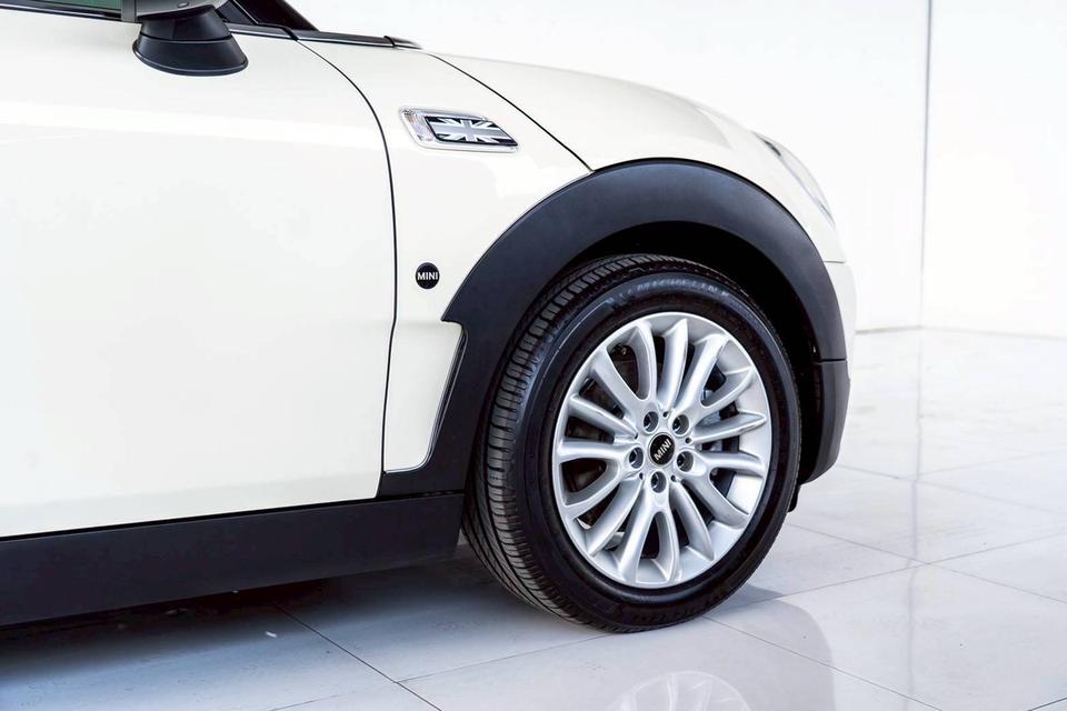 Brand : MiniModel: CLUBMAN COOPERGrade: RHDYear: 2018 รูปที่ 8