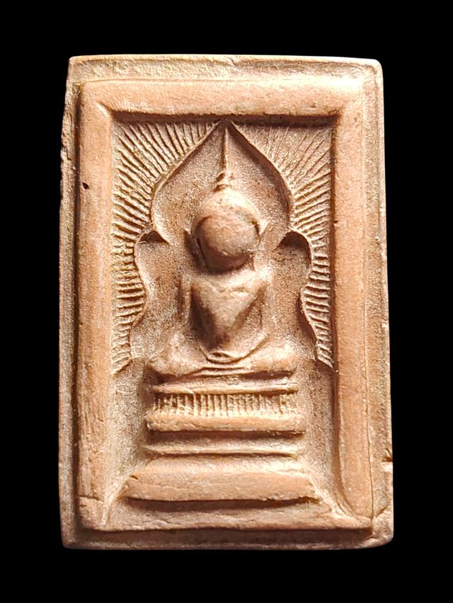 พระเครื่องพระบูชาและเครื่องรางยอดนิยม