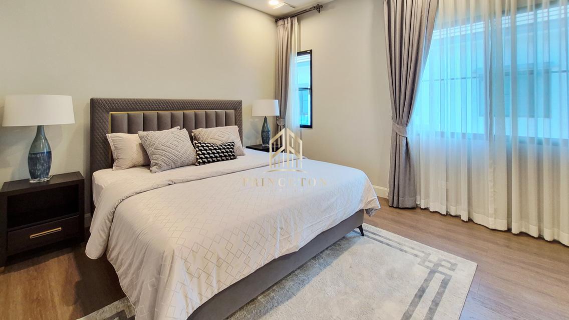 Luxury House For Sale or Rent Nantawan Rama 9 New Krungthep Kreetha 18