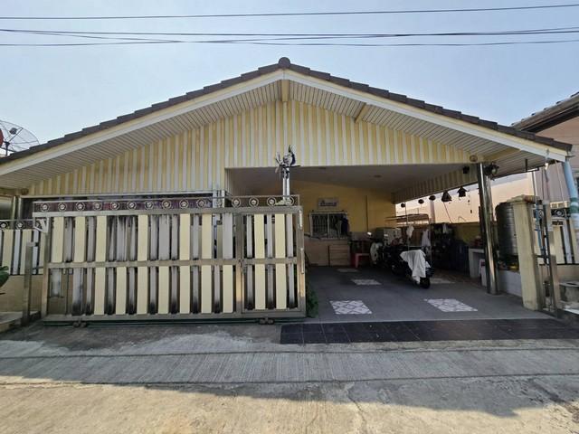 รูป ขายบ้านเดี่ยว หมู่บ้านหรรษา ซอยเพชรเกษม 81/6 บ้านพร้อมอยู่ 51 ตร.ว ใกล้ MRT สถานีหลักสอง