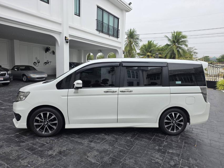 Honda Stepwagon Spada 2013 ตัว minorchange มือเดียว ราคาถูกมาก ด่วน รูปย่อยที่ 2