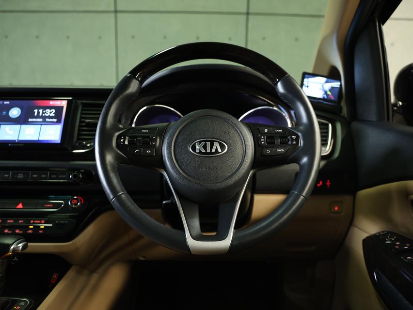2018 Kia GRAND CARNIVAL 2.2 (ปี 15-20) SXL Wagon AT รูปที่ 7