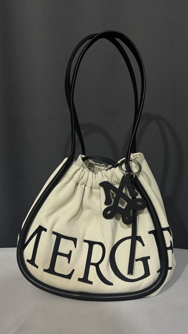 👜 MERGE สีครีม-ดำ✨รุ่น A Day Bag