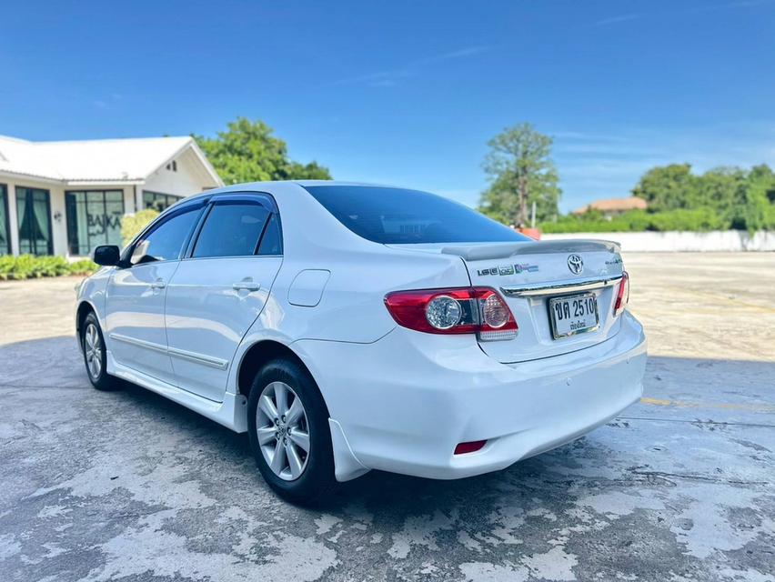 Toyota Altis 1.6E CNG ปี 2012  ไมล์น้อย  8