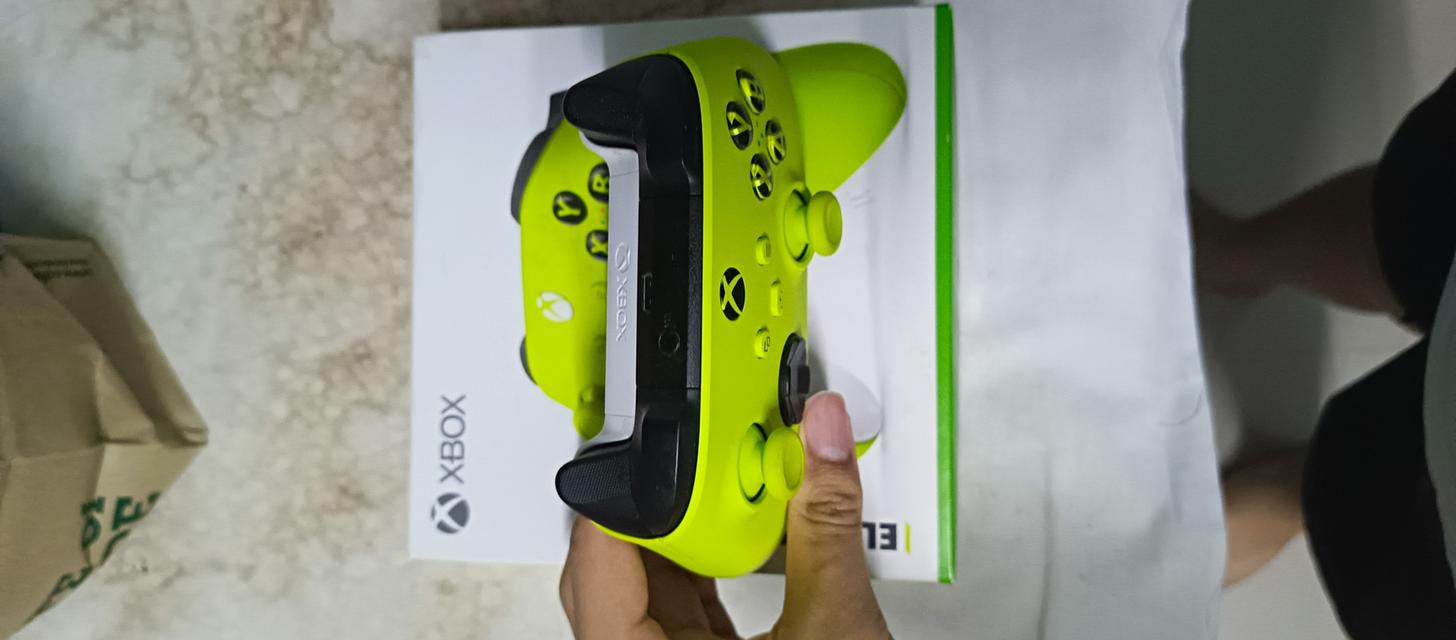 Controller Bluetooth MICROSOFT XBOX Series Volt  6