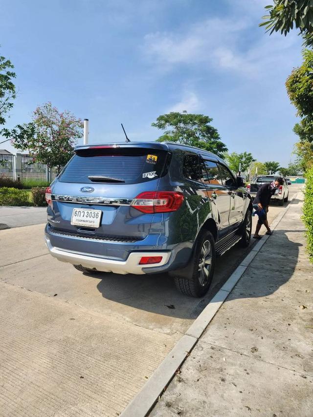 Ford Everest Titanium+ 2.2 2017 ช่วงล่าง Fox 2