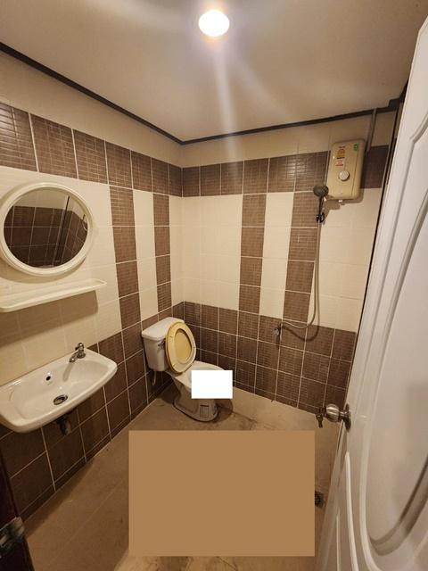 ติดตลาด เปิดซิง MRT รัชดาภิเษก 2.1กม. ลาดพร้าว 60-64 เดินถึง MRTโชคชัย 4 299ม. 6-8นอน 4ชั้น 6น้ำ 6แอร์ Hostel Airbnb ตรง 7