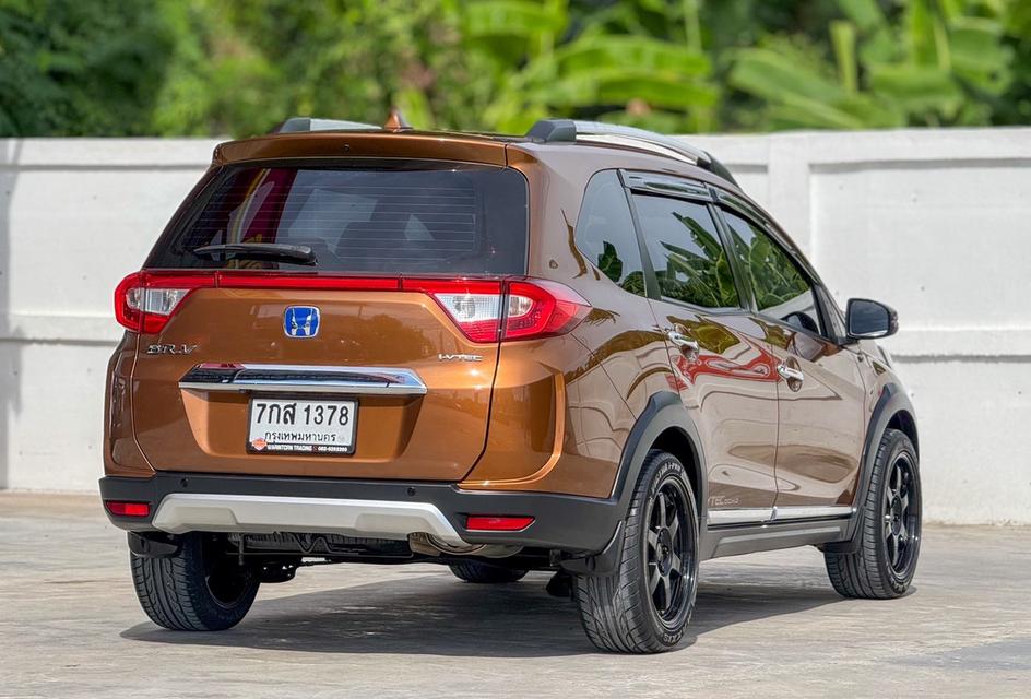 ปี 2018 HONDA BRV, 1.5 SV โฉม ปี16-22 สีน้ำตาล Premium Amber Metallic (เฉพาะรุ่น 7 ที่นั่ง) เครื่องยนต์ 6