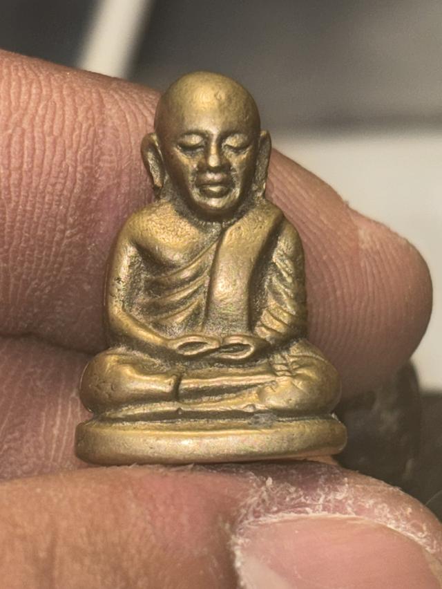 หลวงพ่อเงินบางคลาน หลวงพ่อเปรื่อง สร้างปลุกเสก ปี 2515 (บล็อกวัด) + ก้นอุดกริ่ง