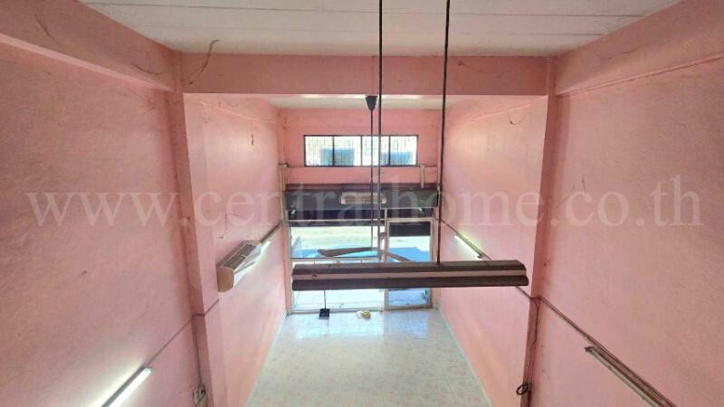 อาคารพาณิชย์ 3.5 ชั้น ซอยอยู่สุข 23 บางเมือง - สมุทรปราการ รีโนเวทแล้ว สภาพดี 5