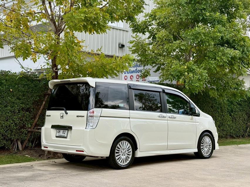 HONDA STEPWGN #SPADA 2.0 ปี 2013 สีขาว รถครอบครัว สุดเอนกประสงค์ เจ้าของดูแลอย่างดี สภาพป้ายแดง