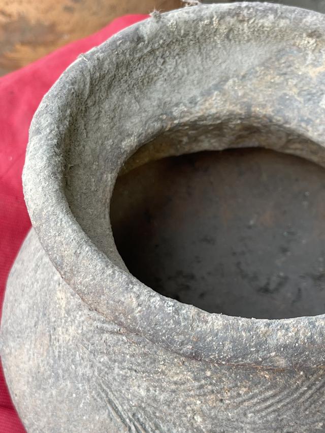 หม้อดินเผาบ้านเชียง เครื่องปั้นดินเผาโบราณ ภาชนะดินเผาบ้านเชียง 5