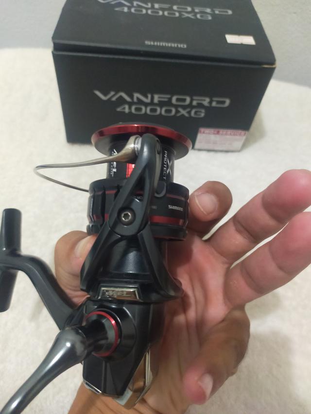 รอกตกปลา Shimano vanford 4000XG