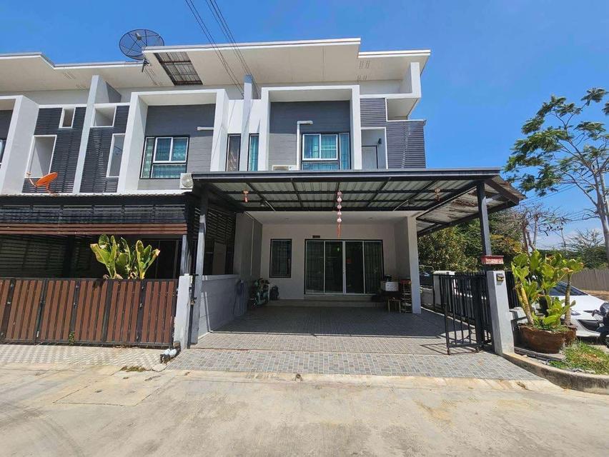บ้านทาวน์โฮม  1