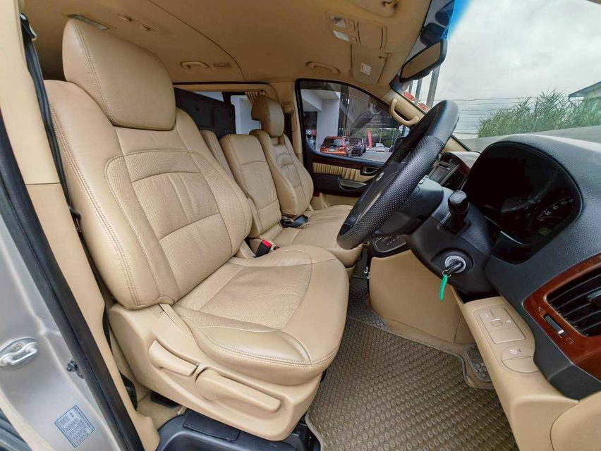 2013 HYUNDAI GRAND STAREX 2.5 VIP 12
