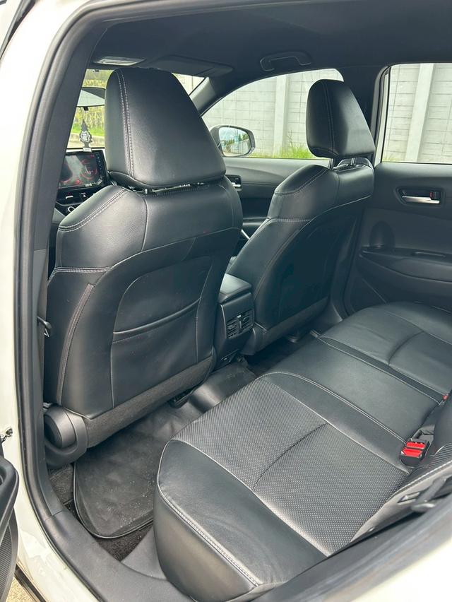 ขาย Toyota Cross 1.8Sport ปี21 14
