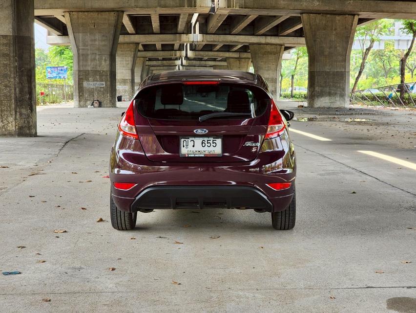 ขายรถ Ford Fiesta 1.6S Hatchback ปี 2012 สีแดง เกียร์ออโต้