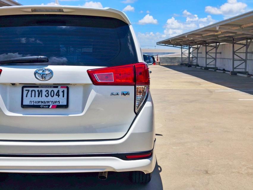 รหัสรถ CAT3041 2018. Toyota Innova 2.8 V รูปย่อยที่ 4