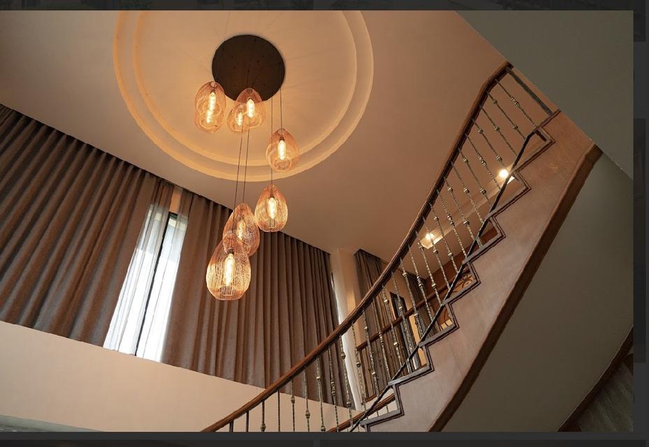 บ้านหรูในเขตบางแค ใกล้เดอะมอล์ลบางแค เข้าออกได้หลายทางทั้ง เพชรเกษม พุทธมณฑลสาย 2 กาญจนาภิเษก