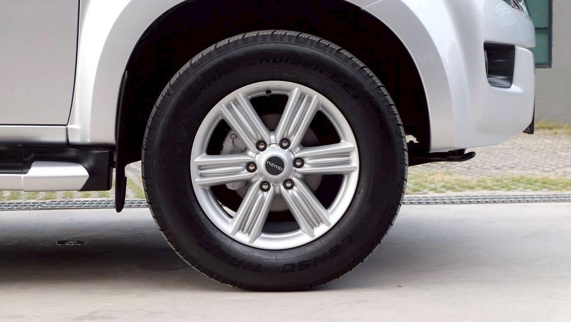 รหัสรถ KN8388 ISUZU D-MAX 2.5 VGS Z-Prestige Navi 2012 9