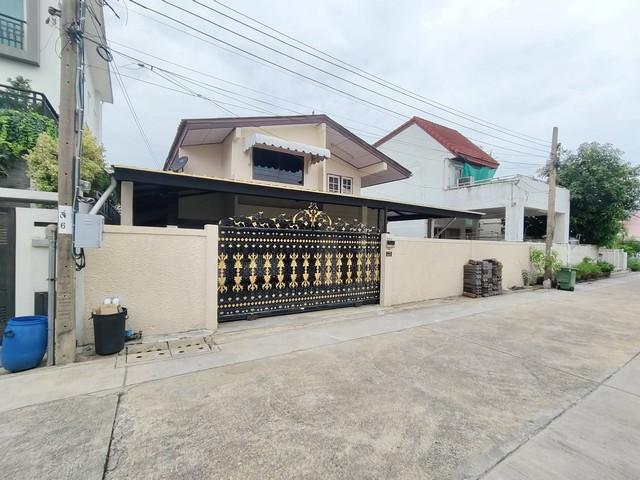 ให้เช่าบ้านเดี่ยว 2 ชั้น 76 ตร.วา 4 ห้องนอน ประชาราษฎร์บำเพ็ญ24 ย่านห้วยขวาง รัชดา เหม่งจ๋าย ใกล้ Mrt ห้วยขวาง 1