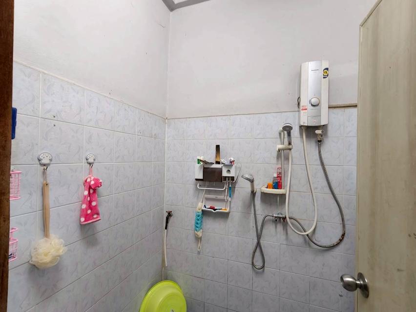 หมู่บ้านอยู่เจริญ 1 ถนนพระองค์เจ้าสาย ต.บึงยี่โถ อ.ธัญบุรี จ.ปทุมธานี 10