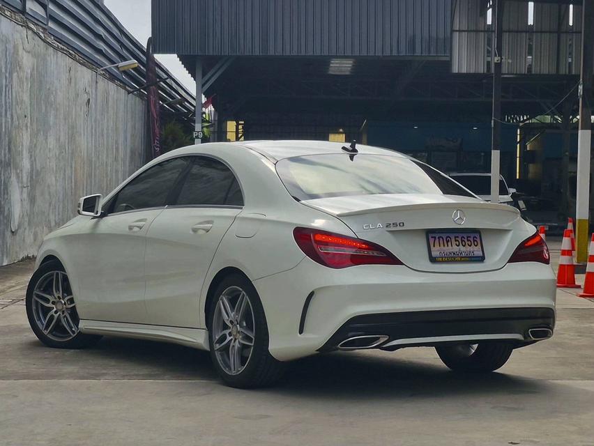 Mercedes-Benz CLA250 AMG