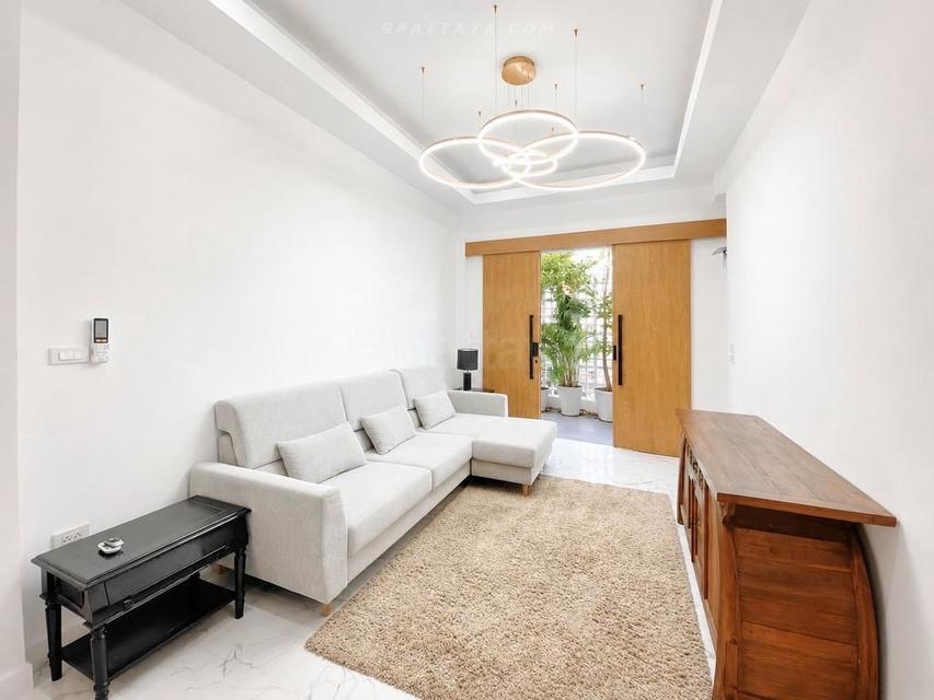 For Rent — Modern Detached House in Nern Plub Wan, PattayaModern detached house for rent in Nern Plub Wan, Pattaya. Convenient location 1