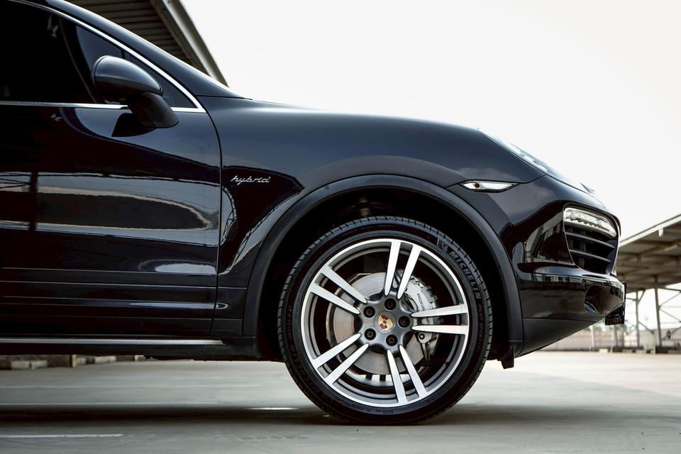 รหัสรถ CBL5640 PORSCHE CAYENNE 3.0 S Hybrid 4WD AT 2013 รูปที่ 18