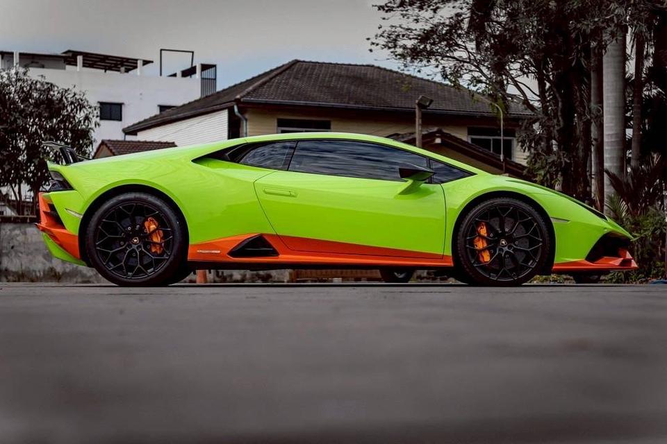 Lamborghini Huracan Evo AWD MY2021