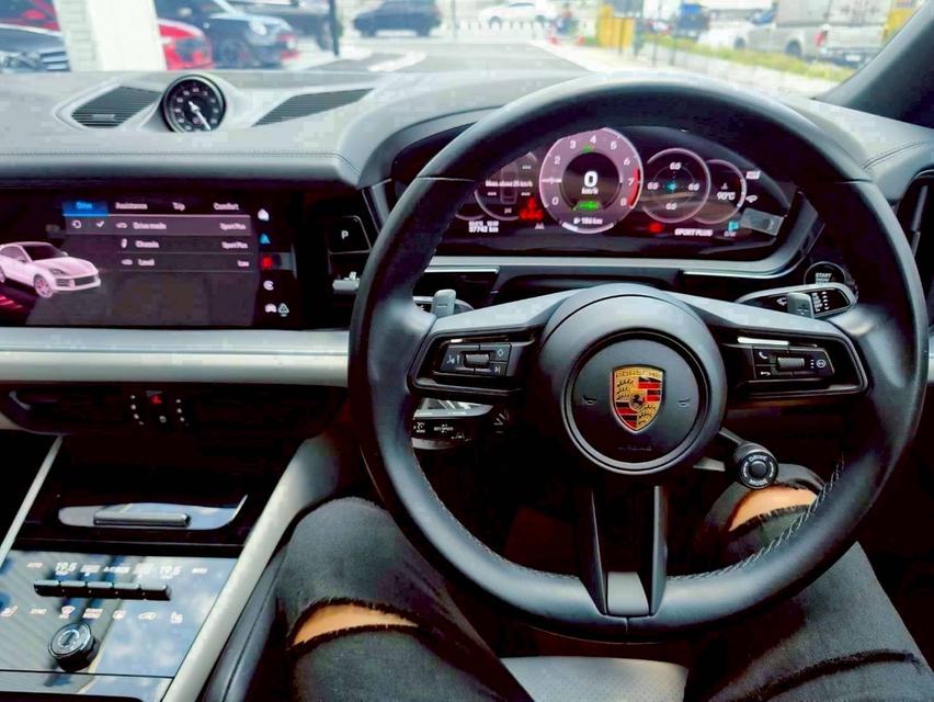 รหัสรถ KPV53 2025 PORSCHE CAYENNE 3.0 HYBRID COUPE สีใหม่ Moonlight Blue