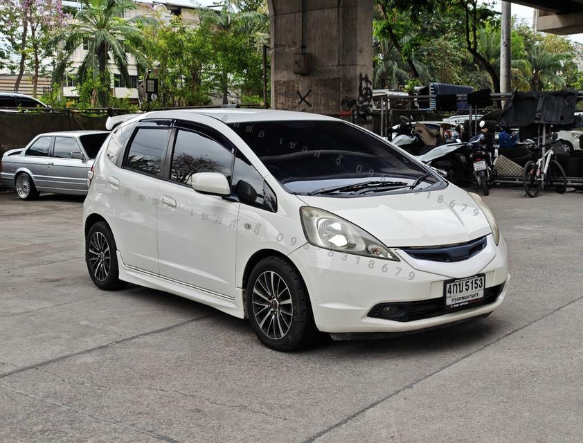 Honda Jazz GE 1.5 S i-VTEC Auto ปี 2010 2