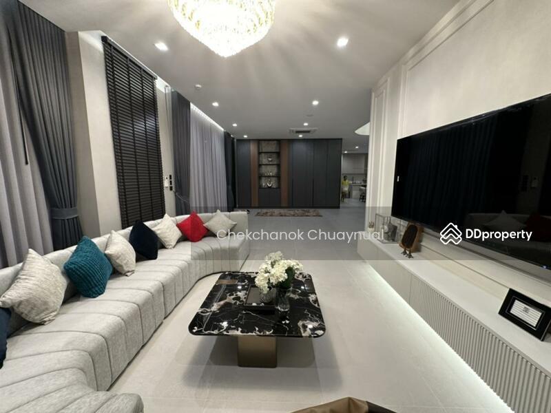 ขายคฤหาสน์หรู Grand Bangkok boulevard กรุงเทพกรีฑา 5 นอน 6 Type ใหญ่สุด ราคาถูกที่สุดในโครงการ น้ำ 45ลบ. 5