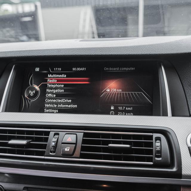 รหัสรถ 67GG0478 BMW 525D M Sport LCI F10 ปี 2015 13
