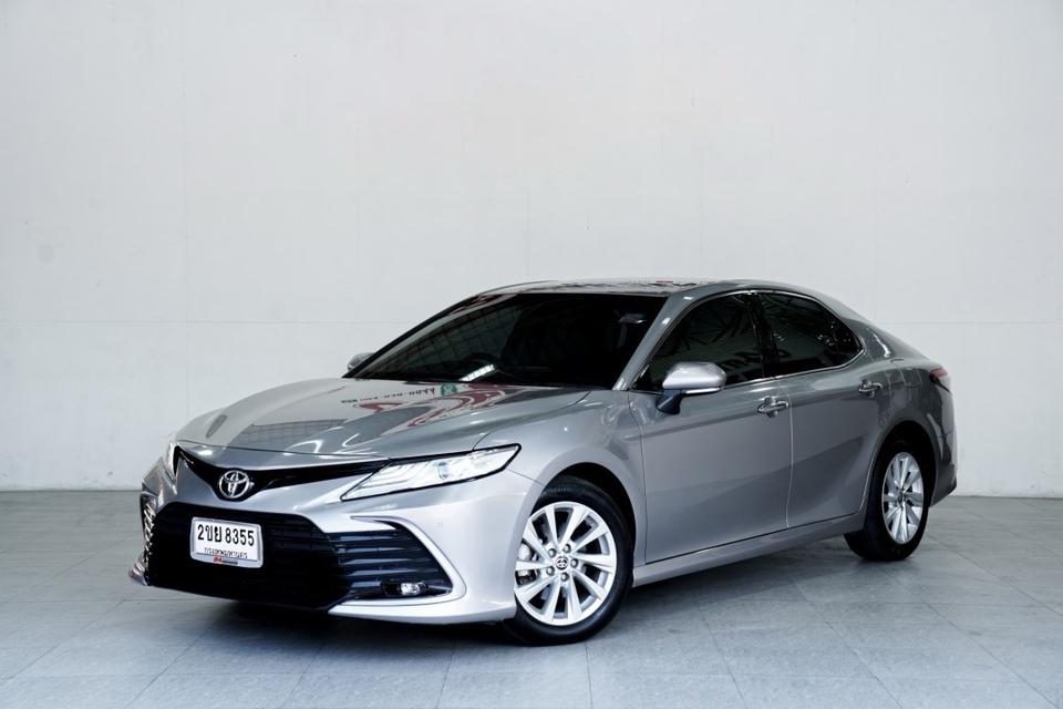 TOYOTA CAMRY 2.5 SPORT AT ปี 2022 รหัส 84CT8355