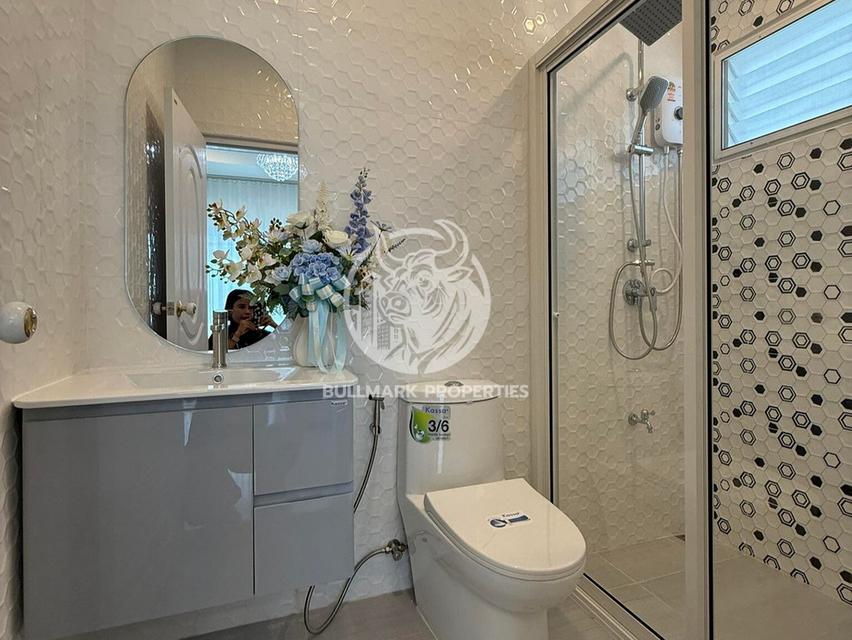 “Luxury Pool Villa in Nong Prue | Fully-Furnished & Move-In Ready — Only 75k/Month!” 9