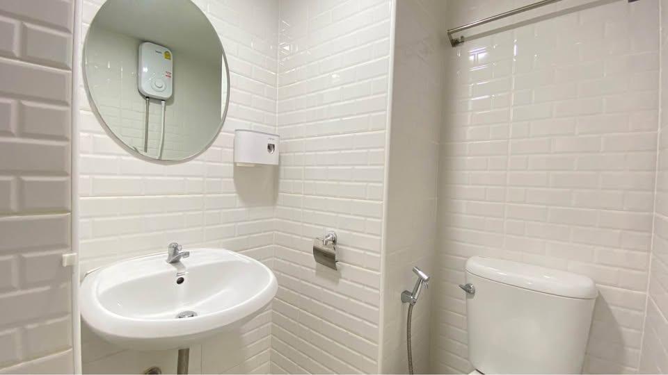 🌆✨ให้เช่าคอนโดมิเนียม พร้อมเข้าอยู่ ความสะดวกครบในราคาเอื้อมถึง 11