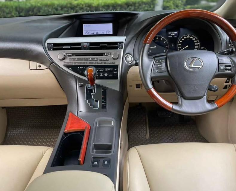 ปล่อยขาย 2010 Lexus RX350 3.5 4WD 4