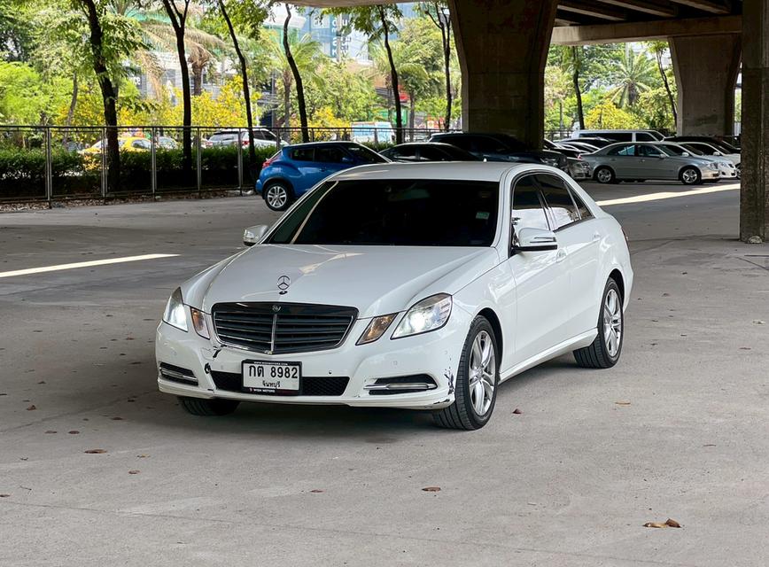ขายรถ Benz E200 NGT W212 ปี 2013 สีขาว เกียร์ออโต้