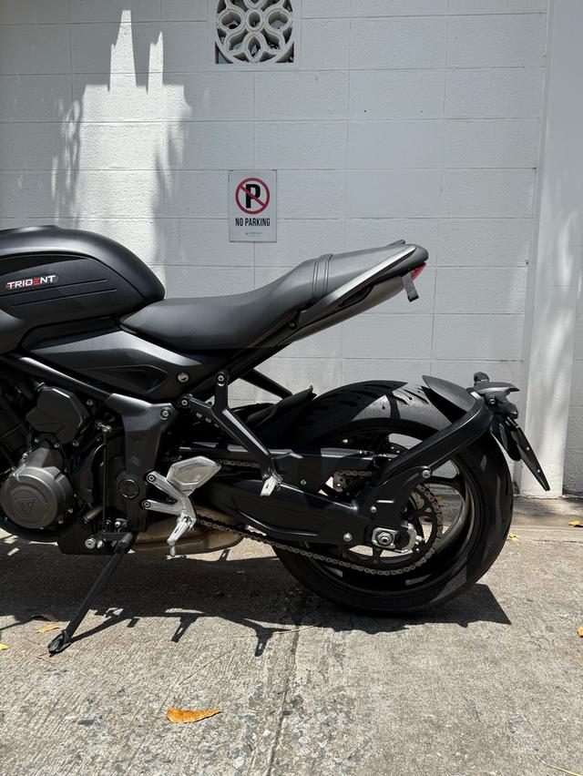 Triumph Trident 660 Year 2021 12