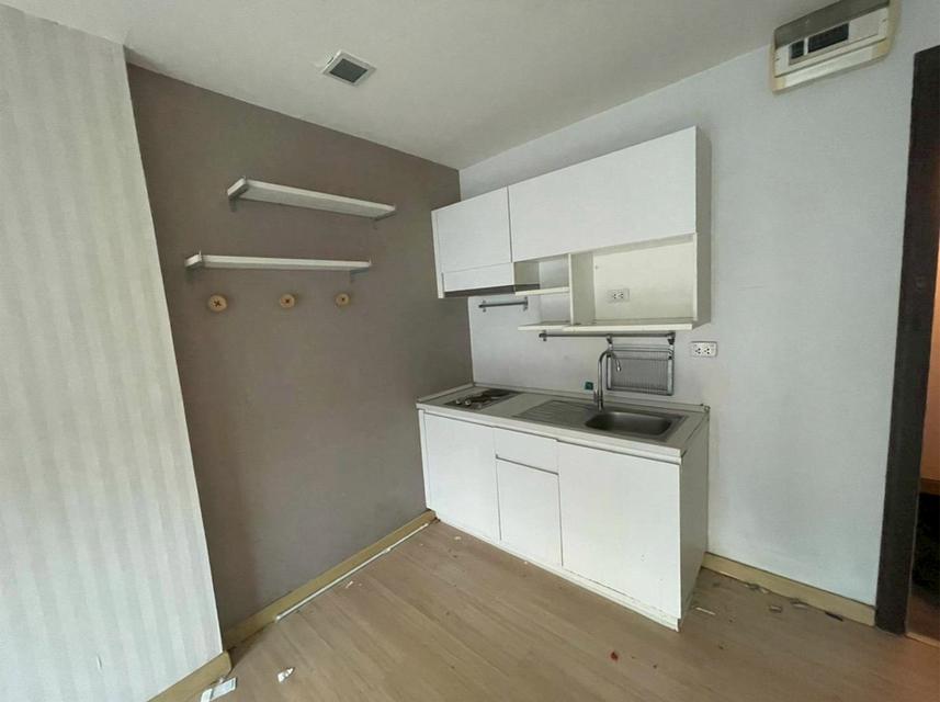 Condo Thru Thonglor (ขายต่ำกว่าราคาตลาดเยอะ เพียง 2.2 ลบ.) ห้อง 36 ตารางเมตร 1 ห้องนอน ชั้น4 พร้อมเข้าอยู่ 3