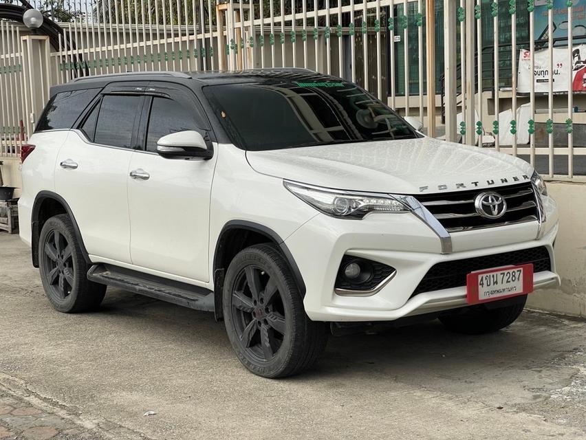 2017 #TOYOTA #FORTUNER 2.8 TRD SPORTIVO BLACK TOP